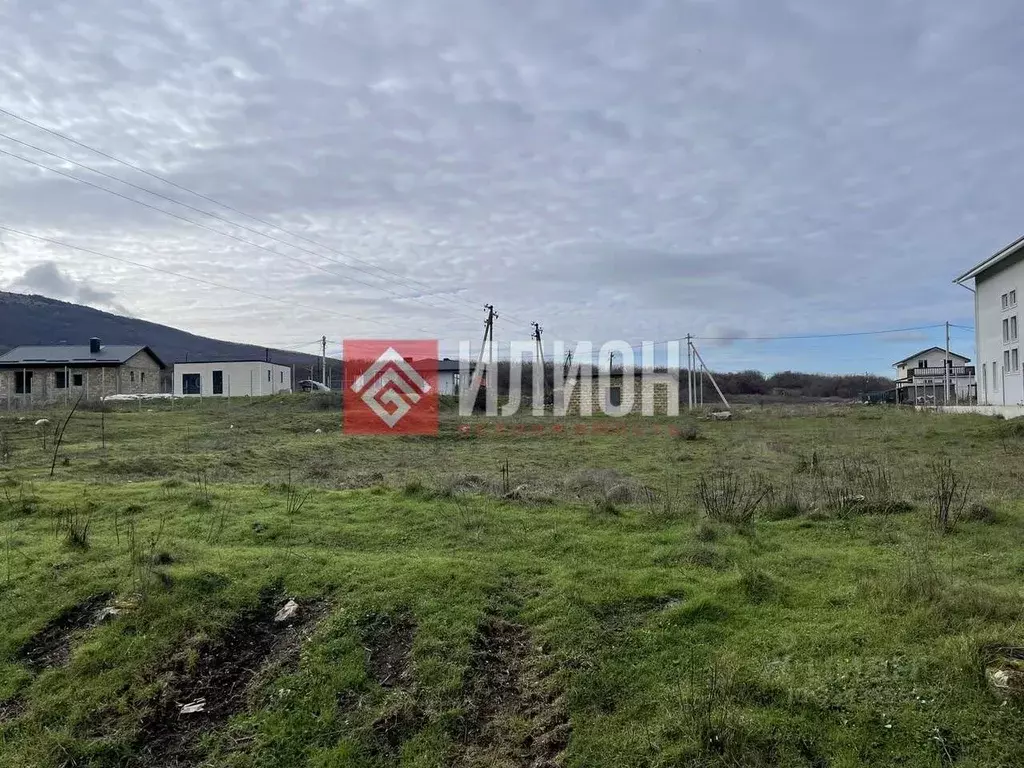 Участок в Севастополь с. Родниковское, ул. Менгирская (5.0 сот.) - Фото 2