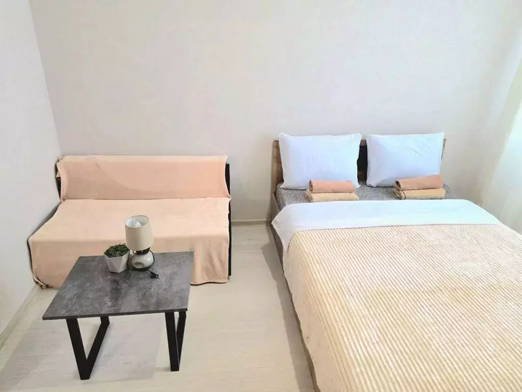 2-к кв. Пермский край, Пермь Буксирная ул., 10 (42.0 м) - Фото 1