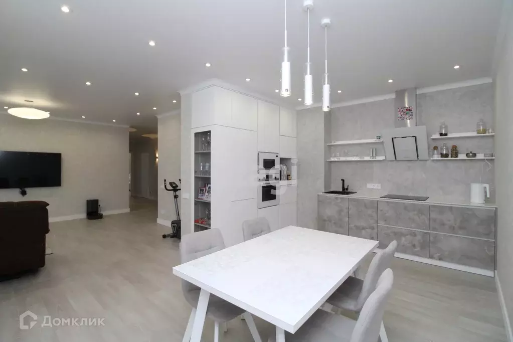 Продаётся 4-к квартира, 113.5 м - Фото 1