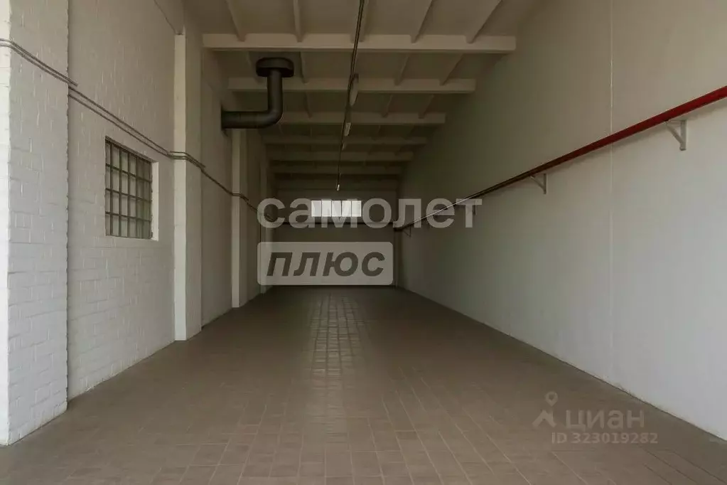 Помещение свободного назначения в Псковская область, Псков Ипподромная ... - Фото 2