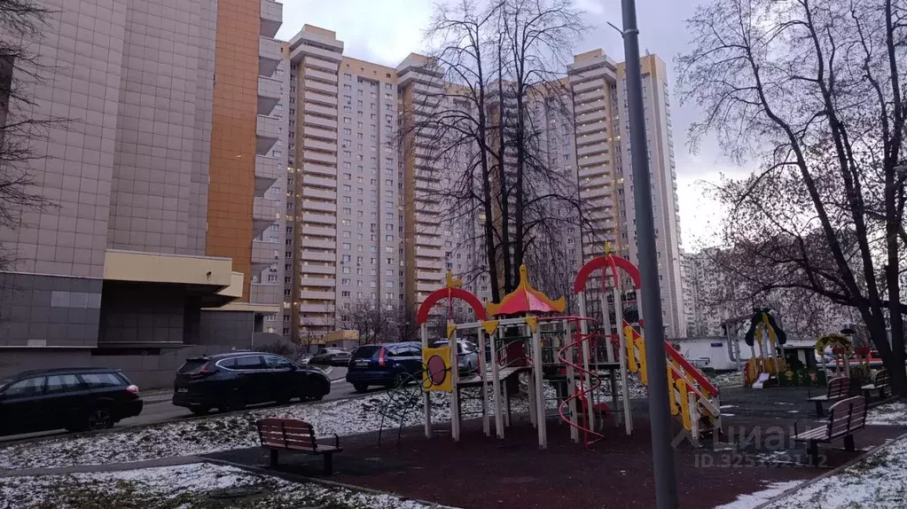 3-к кв. Москва Славянский бул., 9к6 (66.6 м) - Фото 2