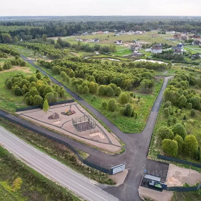 Участок в Московская область, Истра муниципальный округ, с. Онуфриево  ... - Фото 1