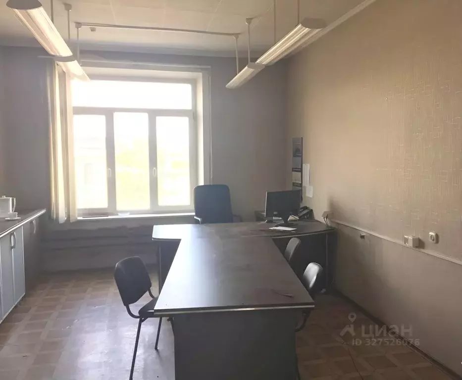 Офис в Калининградская область, Калининград Советский просп. (18 м) - Фото 1