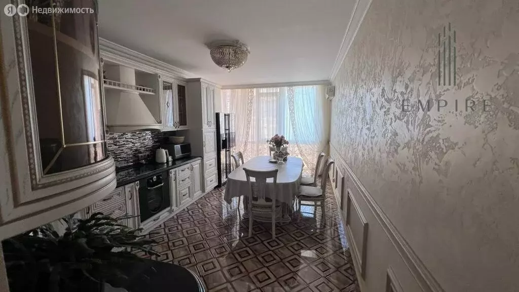 3-комнатная квартира: Грозный, улица Сайханова, 22А (110 м) - Фото 2