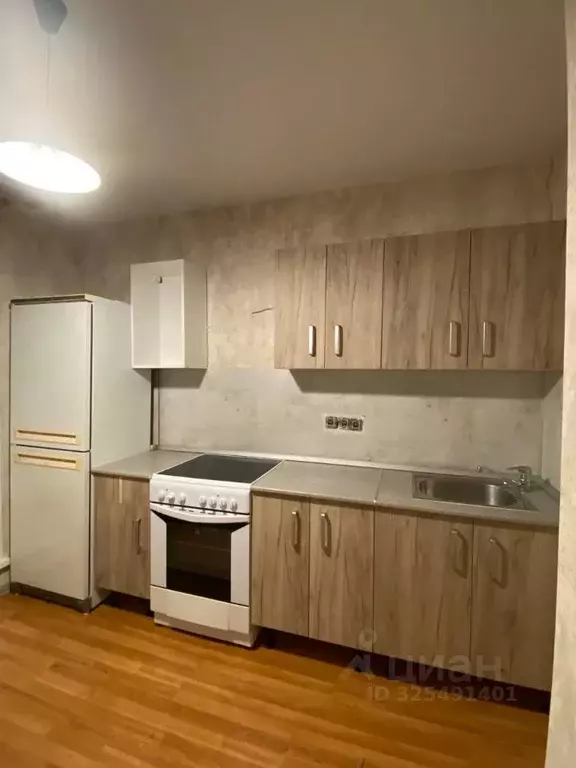 1-к кв. Московская область, Реутов Носовихинское ш., 3 (40.0 м) - Фото 2