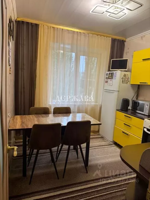 3-к кв. Белгородская область, Старый Оскол Олимпийский мкр, 55 (63.0 ... - Фото 1