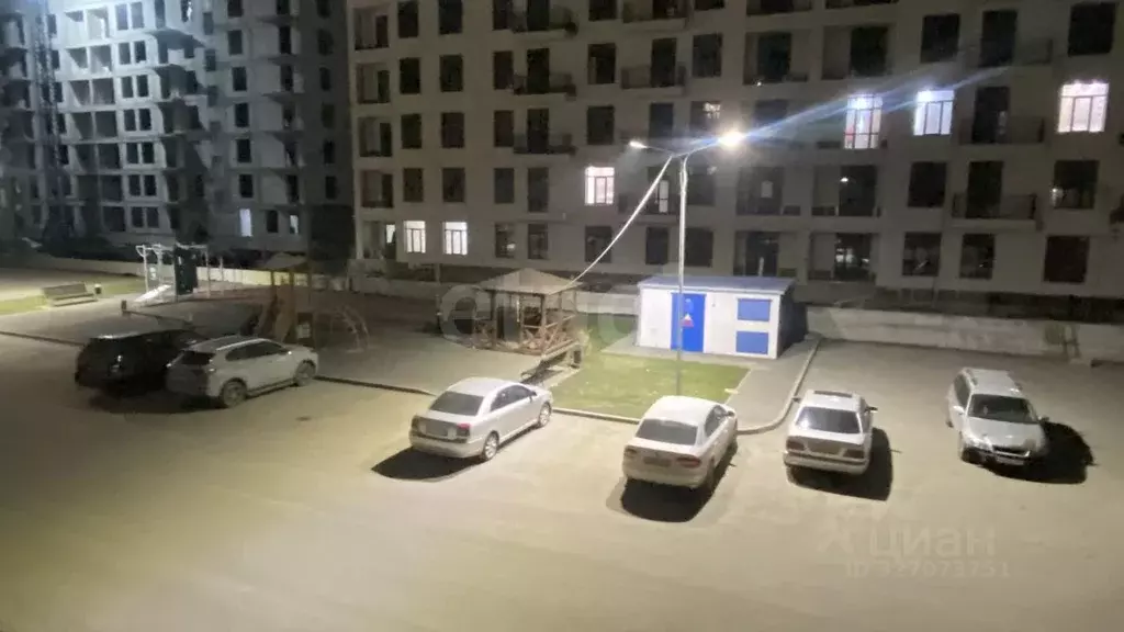 1-к кв. Северная Осетия, Владикавказ ул. Курсантов-Кировцев, 27А (51.1 ... - Фото 2