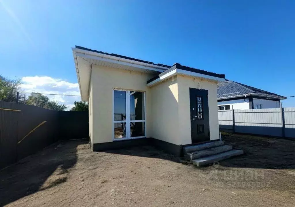 Дом в Крым, Симферопольский район, Чистенское с/пос, с. Новозбурьевка  ... - Фото 2