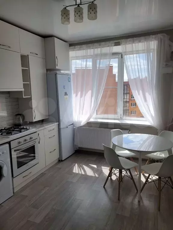 1-к. квартира, 40 м, 5/5 эт. - Фото 1