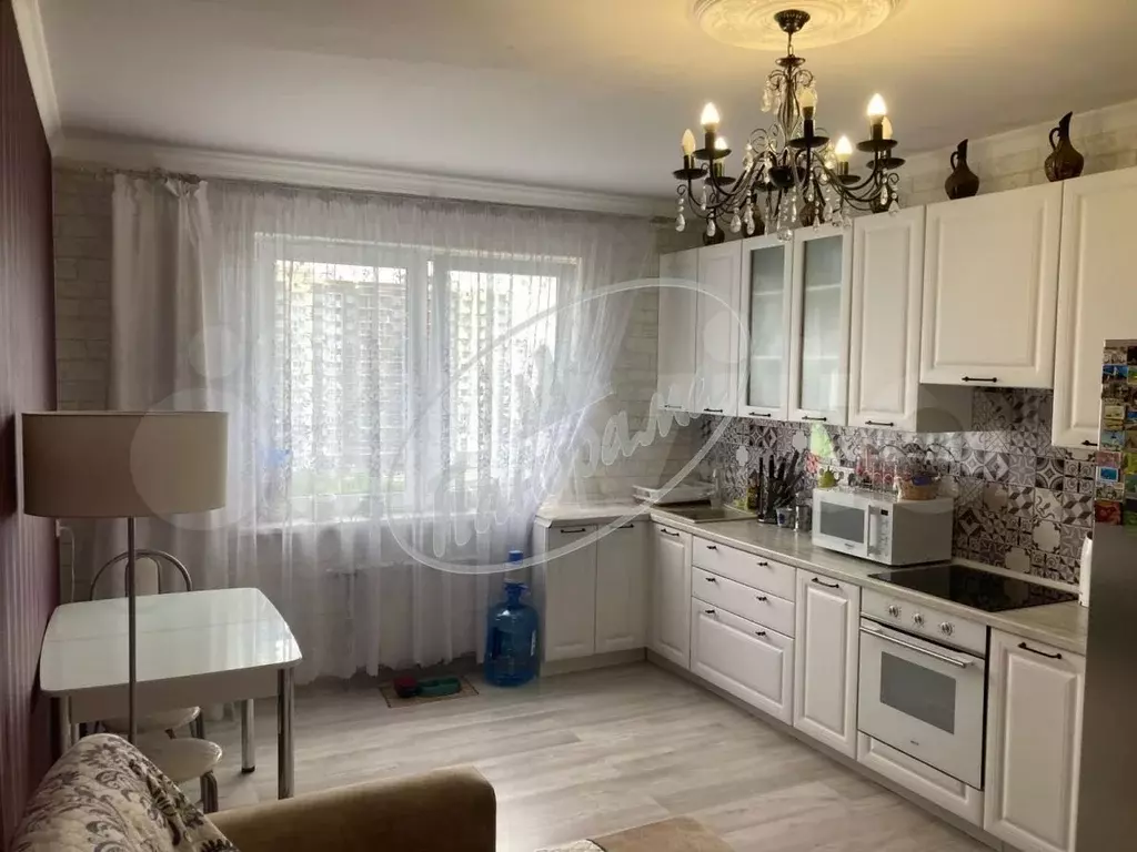 2-к. квартира, 69 м, 10/10 эт. - Фото 0