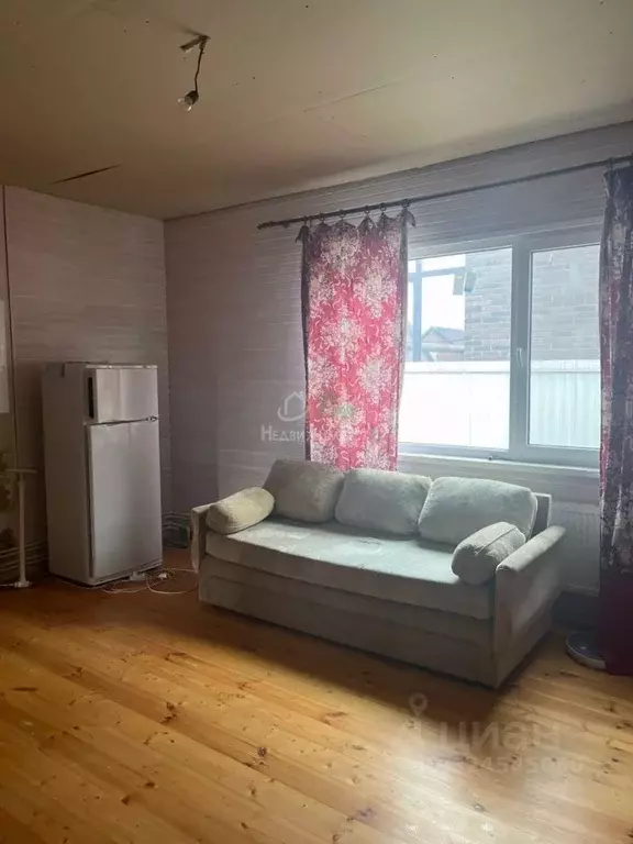 Дом в Краснодарский край, Ейск Ромашковая ул. (65 м) - Фото 1