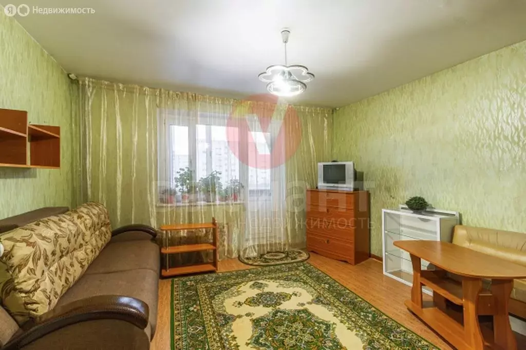 1-комнатная квартира: Омск, улица Крупской, 6 (45 м) - Фото 1