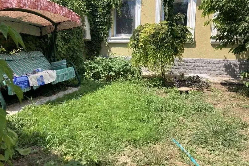 Дом в Крым, Евпатория ул. Профсоюзная, 8А (100 м) - Фото 1