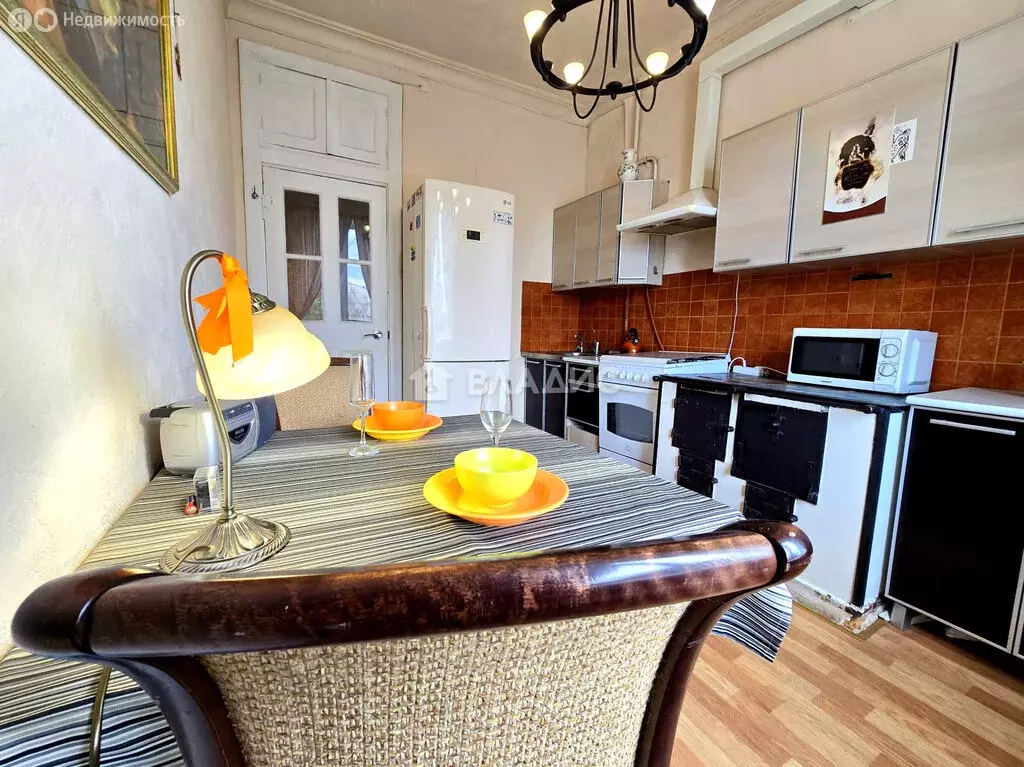 3-комнатная квартира: Петрозаводск, проспект Ленина, 26 (74.7 м) - Фото 0