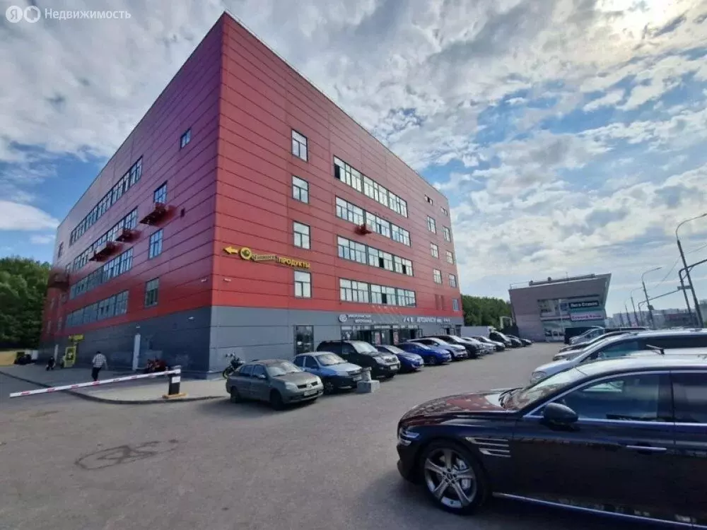 Торговая площадь (1090 м) - Фото 1