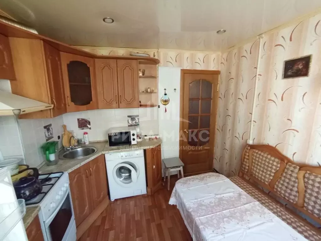 2-к кв. Брянская область, Брянск Московский просп., 10/4 (48.0 м) - Фото 1
