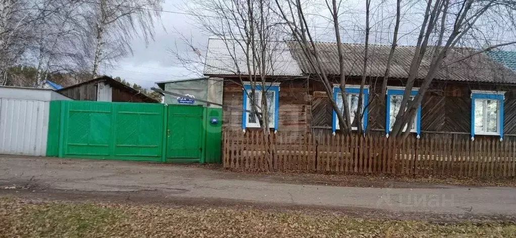 3-к кв. Красноярский край, Большемуртинско-Сухобузимский округ, с. ... - Фото 1