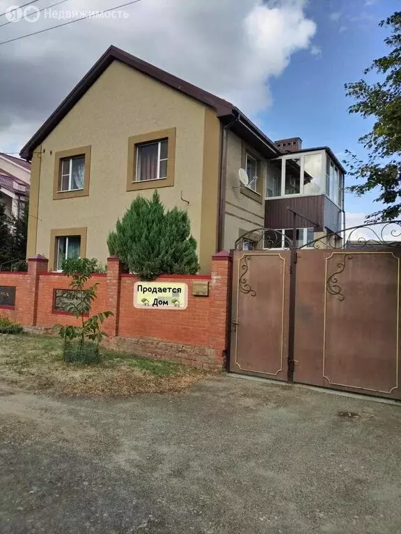 Дом в Аксай, Ландышевый переулок (265 м) - Фото 1