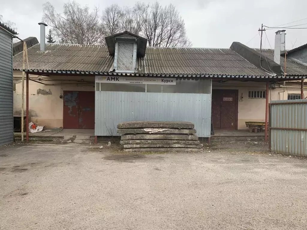 Помещение свободного назначения в Курская область, Курск ул. Красной ... - Фото 1