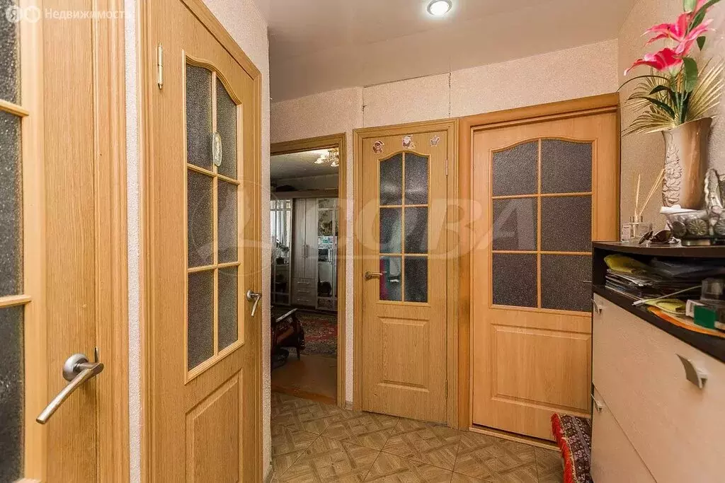 2-комнатная квартира: Тюмень, Флотская улица, 15 (50 м) - Фото 1