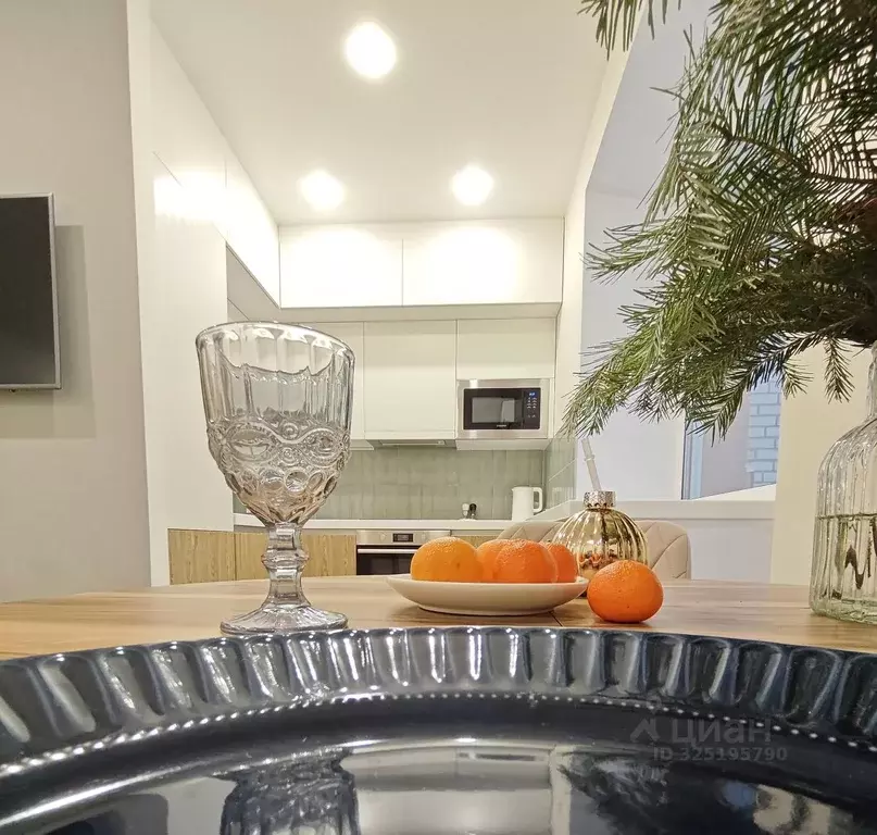 2-к кв. Омская область, Омск ул. Крупской, 14К3 (55.8 м) - Фото 0