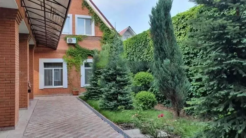 Дом в Самарская область, Самара Юридическая ул., 165 (800 м) - Фото 1