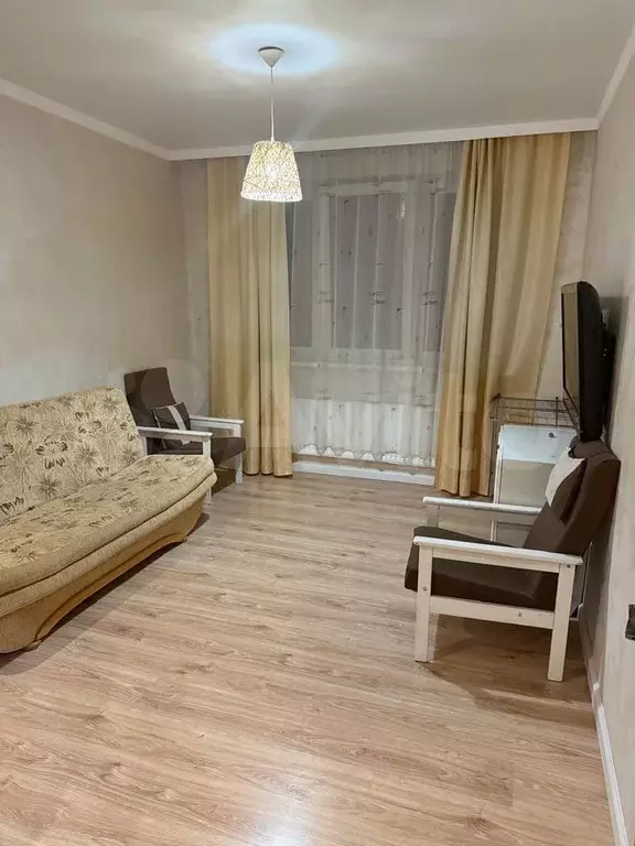 1-к. квартира, 36 м, 4/9 эт. - Фото 1