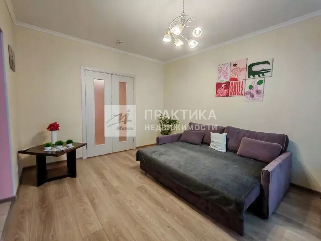 Продается 2-комнатная квартира - Фото 1