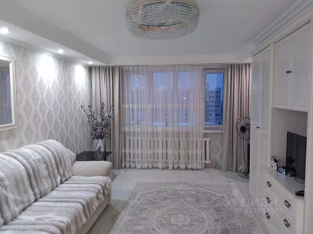 3-к кв. Калужская область, Калуга бул. Сиреневый, 4 (85.2 м) - Фото 1