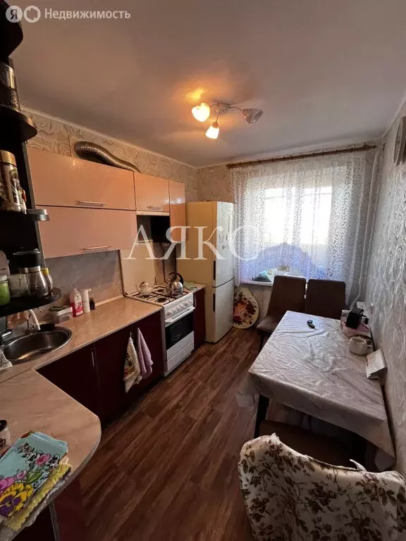 3-комнатная квартира: Ишимбай, Стахановская улица, 16А (63.6 м) - Фото 2