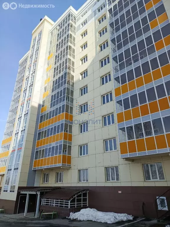 3-комнатная квартира: Чебоксары, улица Сергия Радонежского, 11 (93 м) - Фото 1