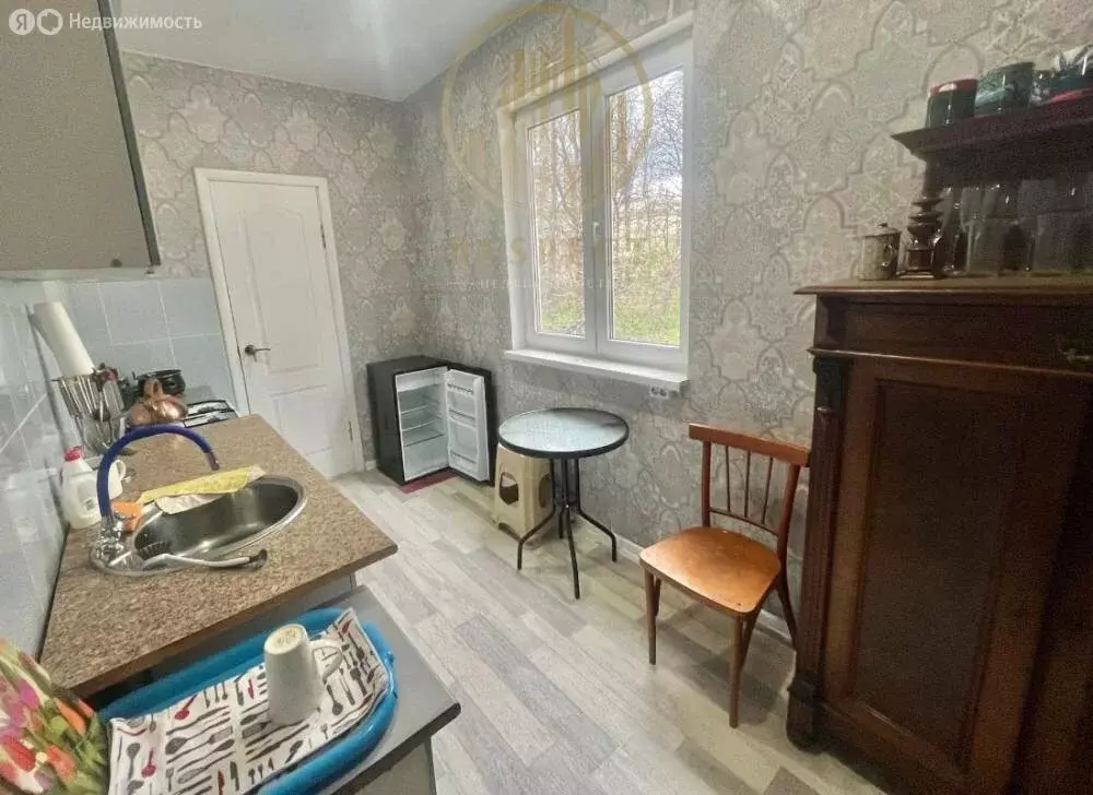 3-комнатная квартира: Пятигорск, проспект Кирова, 64 (65 м) - Фото 2