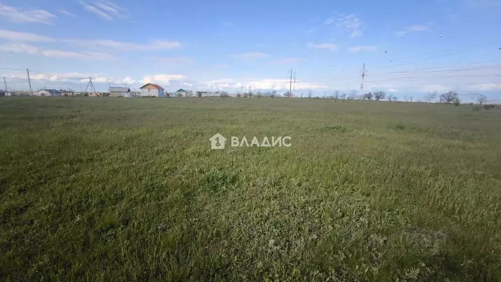 Участок в Крым, Симферопольский район, с. Мирное ул. Ароматная, 33 ... - Фото 1