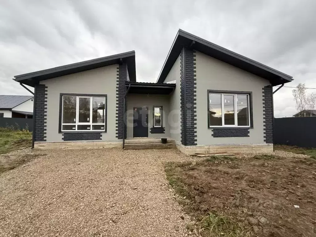 Дом в Калужская область, Боровский муниципальный округ, Совьяки с/пос, ... - Фото 1