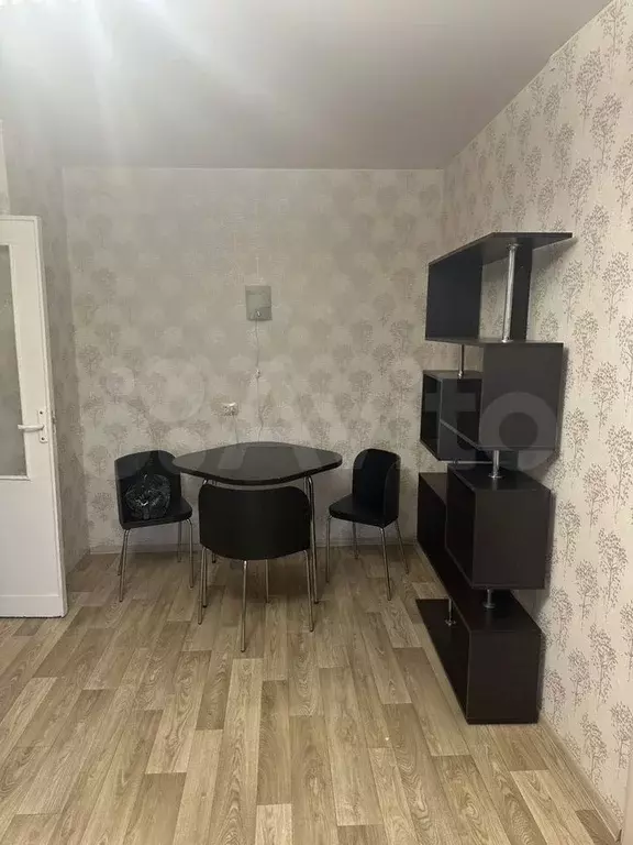 1-к. квартира, 30 м, 5/5 эт. - Фото 1