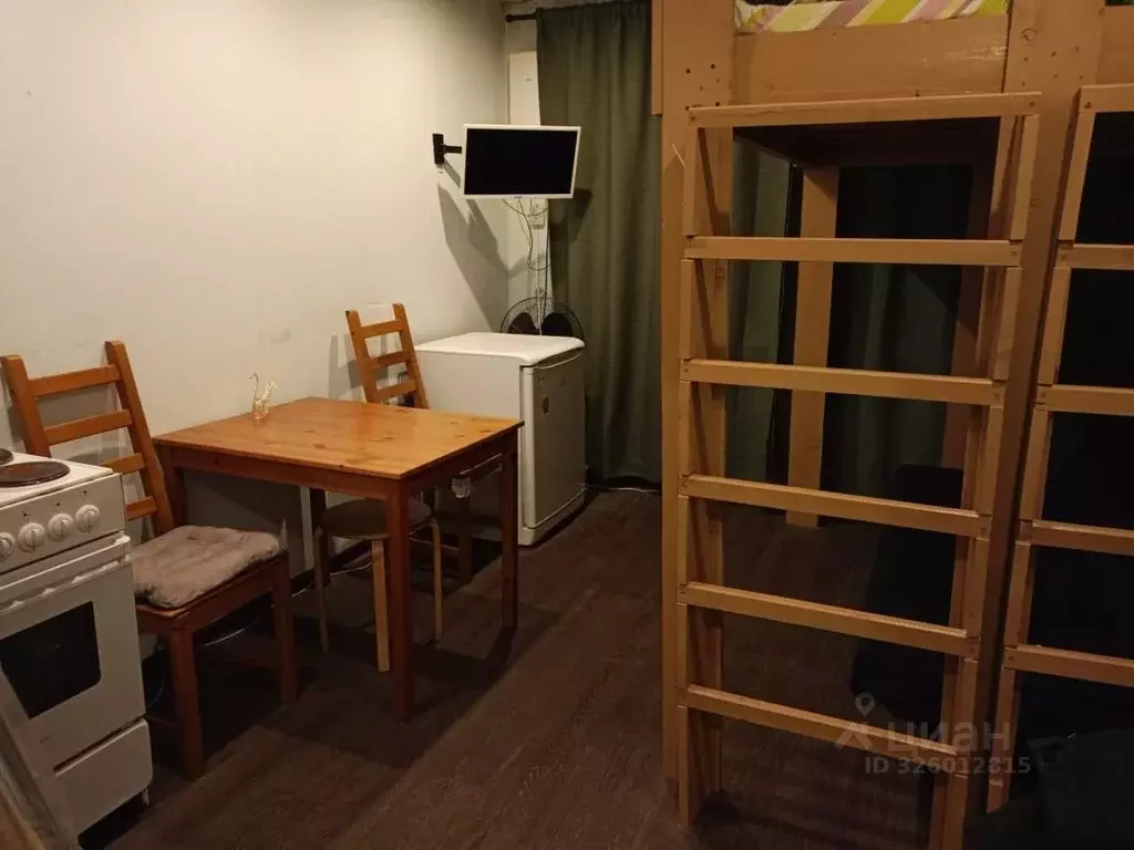 Комната Саха (Якутия), Якутск Северная ул., 6 (18.0 м) - Фото 1