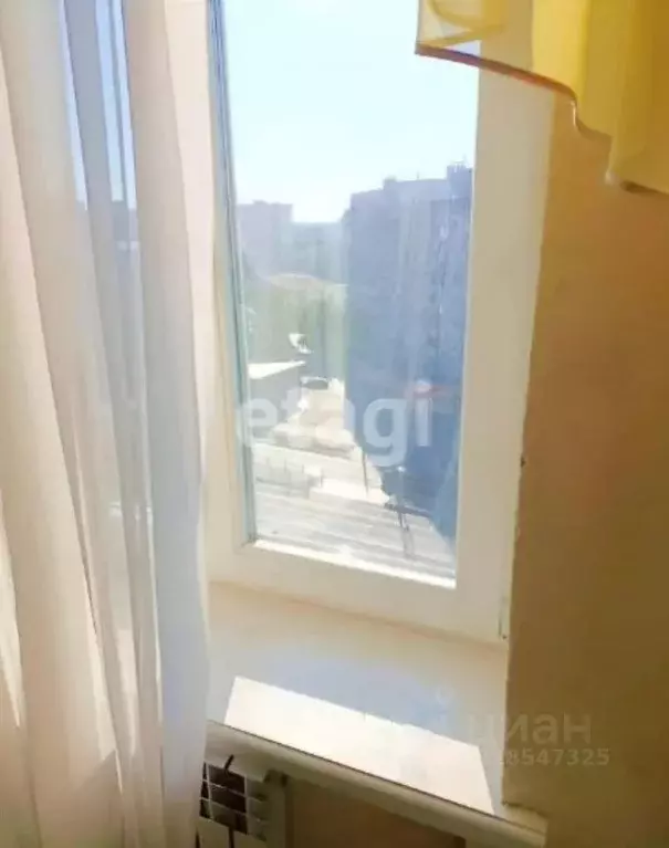 Комната Белгородская область, Белгород ул. 5 Августа, 2 (12.4 м) - Фото 2