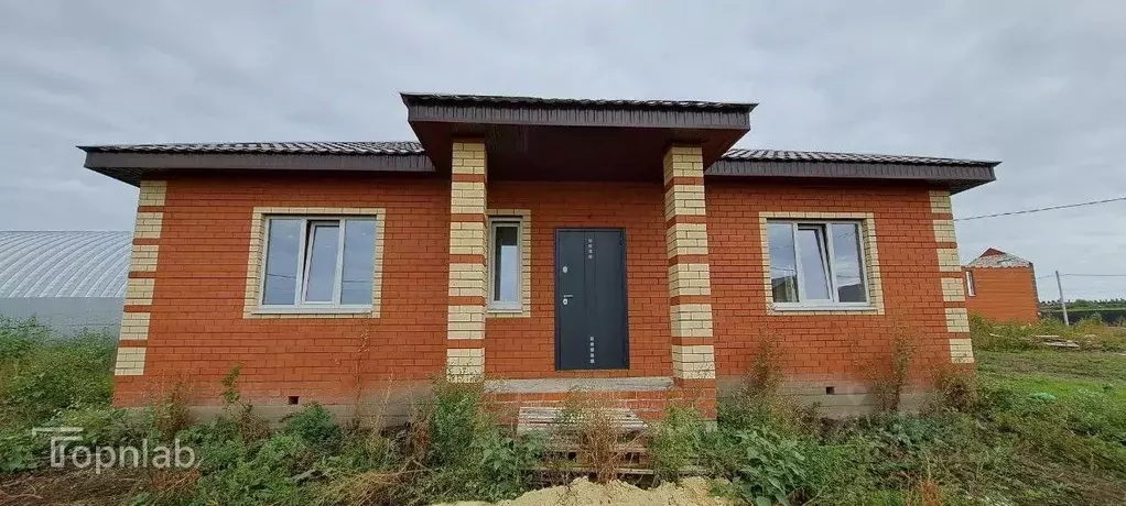 Дом в Пензенская область, Пензенский район, Богословский сельсовет, с. ... - Фото 1