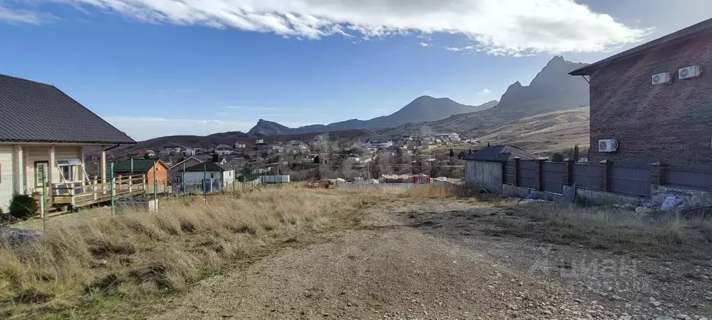 Участок в Крым, Феодосия муниципальный округ, Коктебель пгт пер. ... - Фото 1