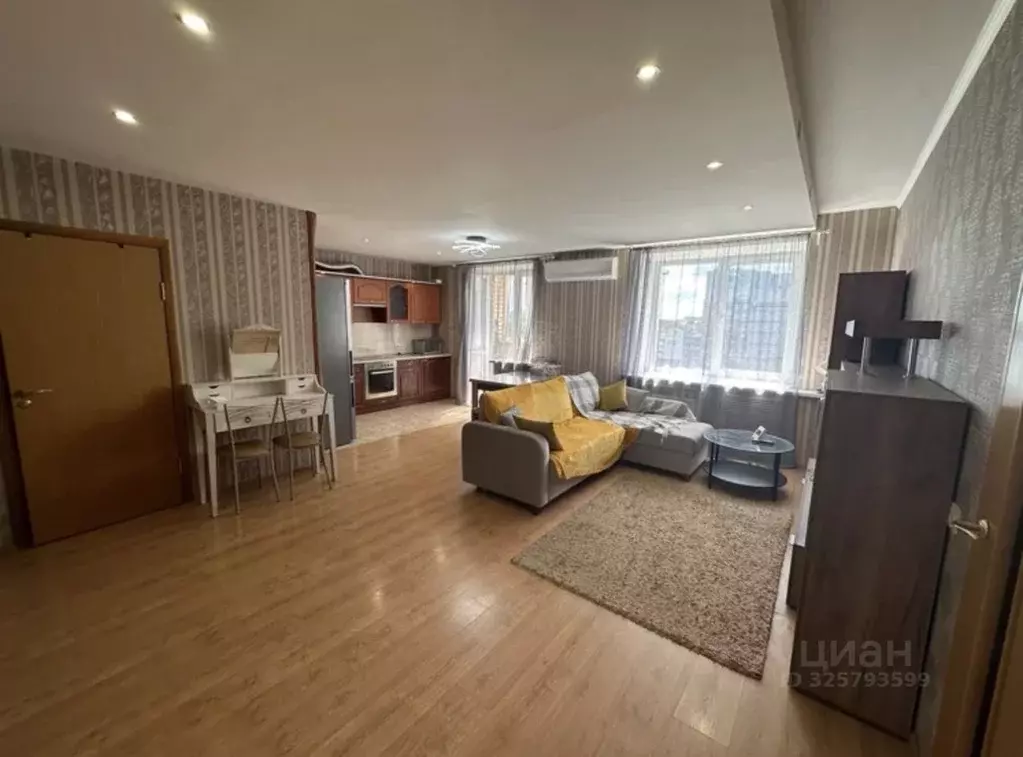 2-к кв. Нижегородская область, Нижний Новгород ул. Воровского, 3 (65.0 ... - Фото 1