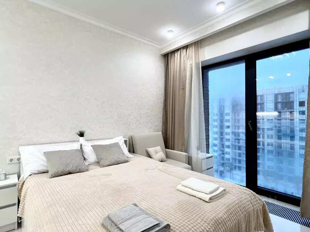 Студия Санкт-Петербург наб. Макарова, 58с2 (26.0 м) - Фото 0