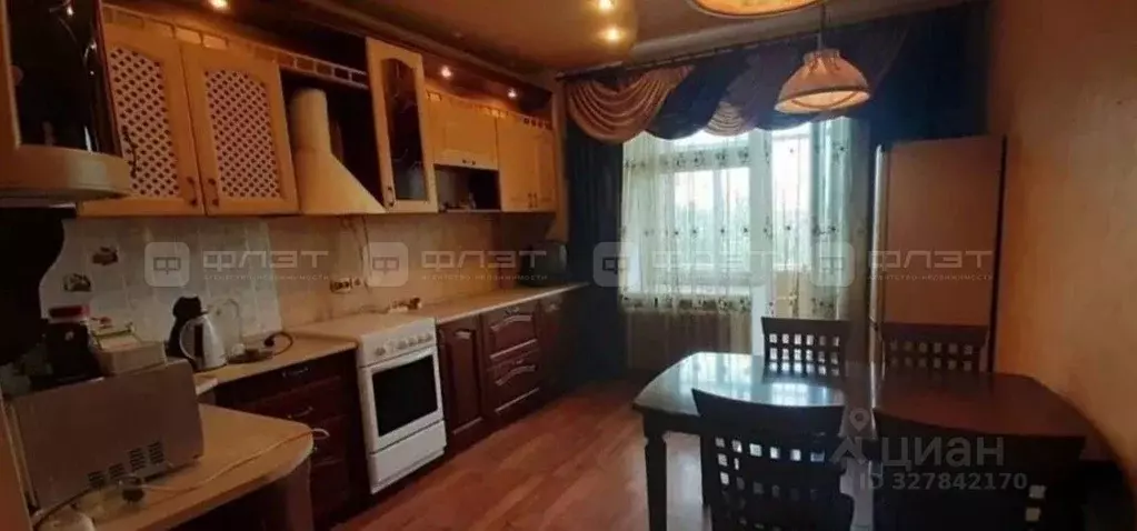 2-к кв. Татарстан, Казань ул. Столярова, 5 (86.6 м) - Фото 2