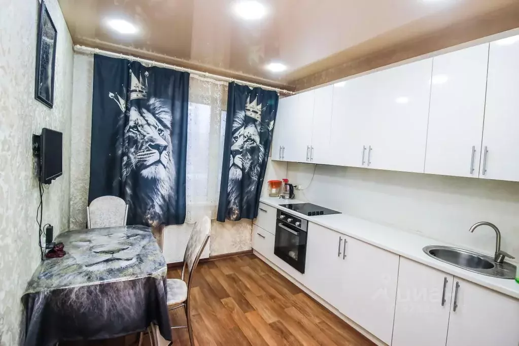 3-к кв. Ульяновская область, Ульяновск просп. Ленинского Комсомола, 15 ... - Фото 2