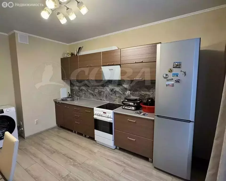 1-комнатная квартира: Тюмень, улица Александра Протозанова, 18к1 (37 ... - Фото 1