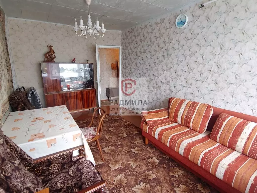 3-к. квартира, 60 м, 4/4 эт. - Фото 0