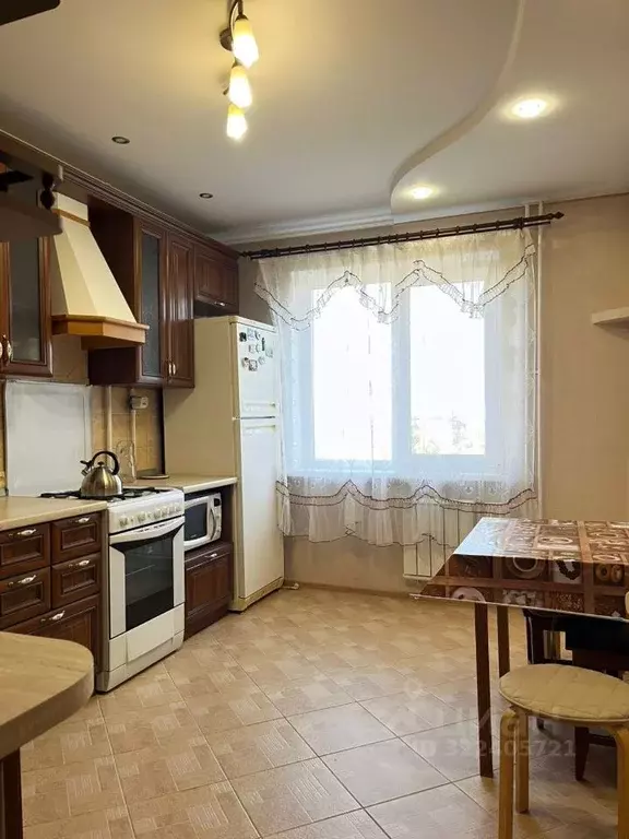 3-к кв. Омская область, Омск Московка-2 мкр, ул. Ярослава Гашека, 12 ... - Фото 0