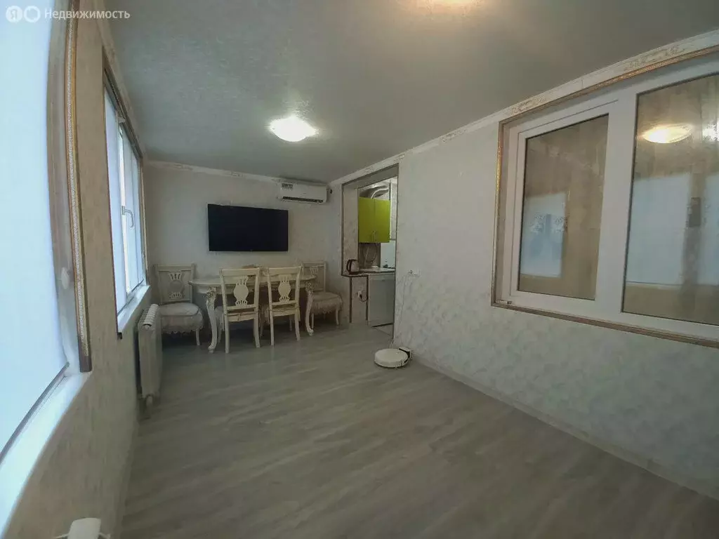 2-комнатная квартира: Нальчик, улица Ашурова, 30 (62.5 м) - Фото 1