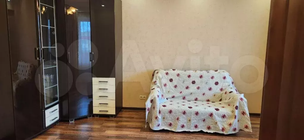 1-к. квартира, 40 м, 8/16 эт. - Фото 0