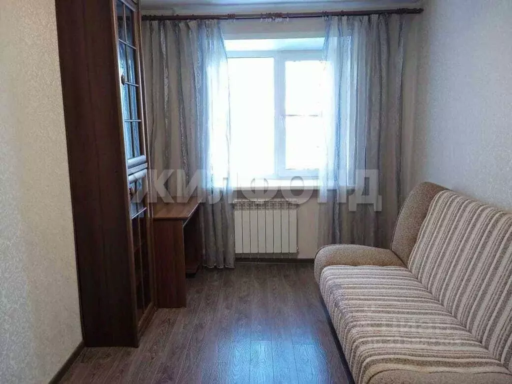 Комната Новосибирская область, Новосибирск ул. Лазарева, 31А (11.4 м) - Фото 0