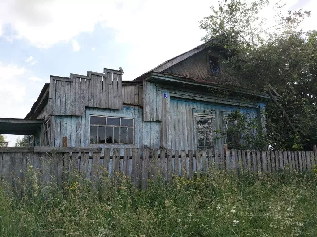 Дом в Башкортостан, Бураевский район, Вострецовский сельсовет, с. ... - Фото 2